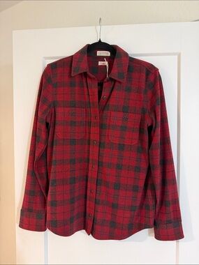 NWT Faherty Legend Red and Black Plaid Button-Down Shirt